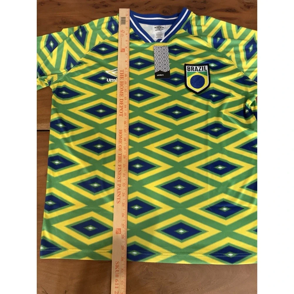 Umbro Brazil Soccer Jersey Men's Medium World Cup 2026 Football NEW Sz M